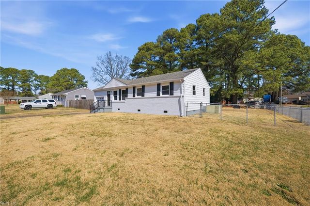 404 Felton RD, Portsmouth, VA 23701