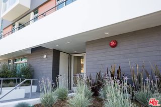 938 S ORANGE GROVE Avenue 201, Los Angeles, CA 90036