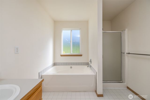 1803 S 30th Street, Mount Vernon, WA 98274