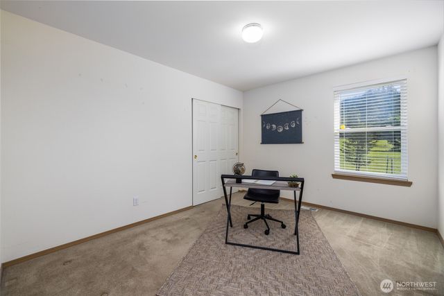 1803 S 30th Street, Mount Vernon, WA 98274