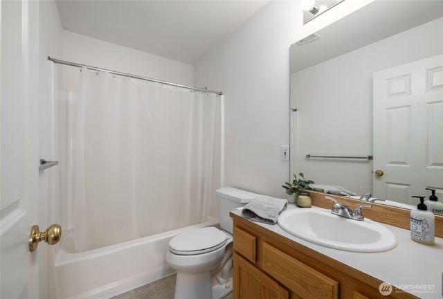 1803 S 30th Street, Mount Vernon, WA 98274
