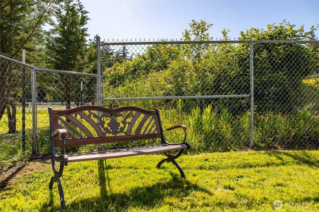 1803 S 30th Street, Mount Vernon, WA 98274