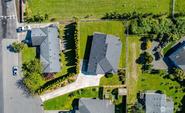 1803 S 30th Street, Mount Vernon, WA 98274