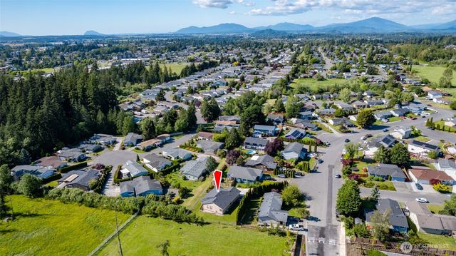 1803 S 30th Street, Mount Vernon, WA 98274