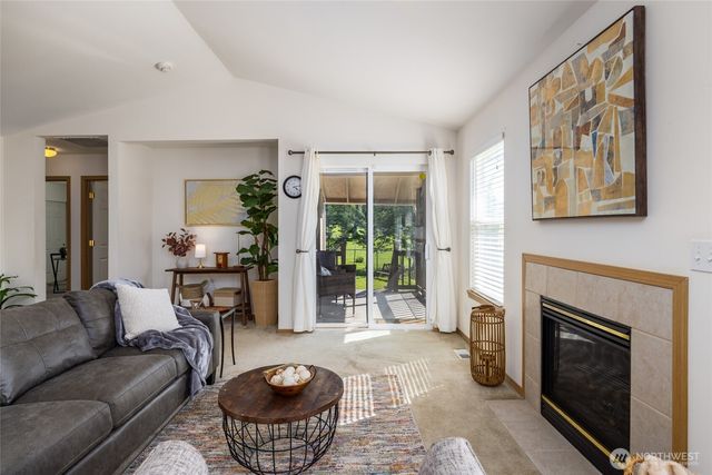 1803 S 30th Street, Mount Vernon, WA 98274
