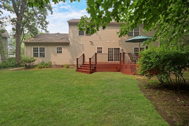 744 Strawberry Fields, Gurnee, IL 60031