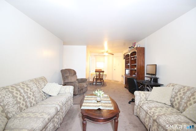 71 Strawberry Hill Avenue 221, Stamford, CT 06902