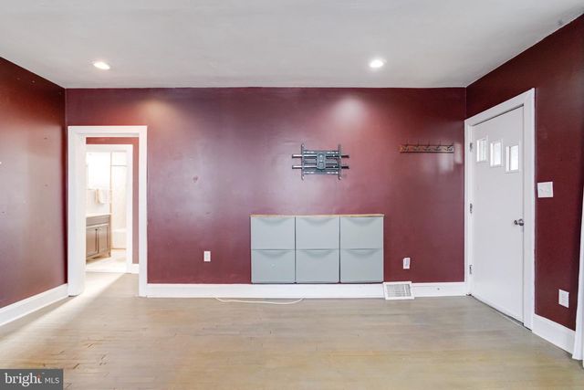 2513 WAGNER AVE, Sparrows Point, MD 21219