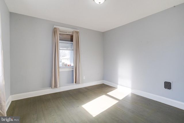 2513 WAGNER AVE, Sparrows Point, MD 21219