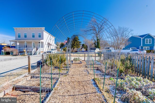 2513 WAGNER AVE, Sparrows Point, MD 21219