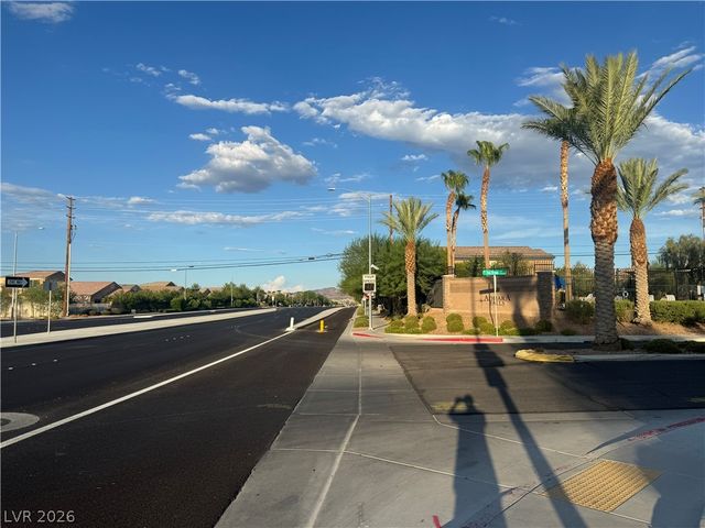 55 Canopus Ridge Way, Las Vegas, NV 89183