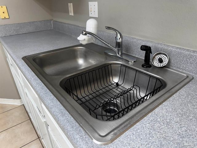 9184 Arand Dr, Pensacola, FL 32514