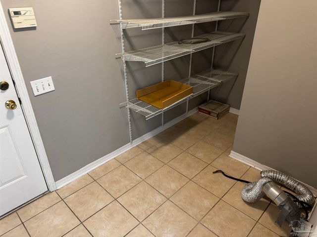 9184 Arand Dr, Pensacola, FL 32514