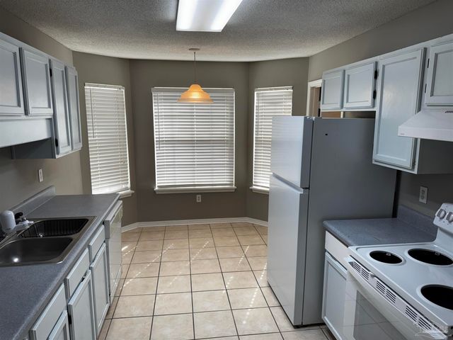 9184 Arand Dr, Pensacola, FL 32514