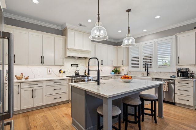1605 PAINTED HORSE PASS, Collierville, TN 38017