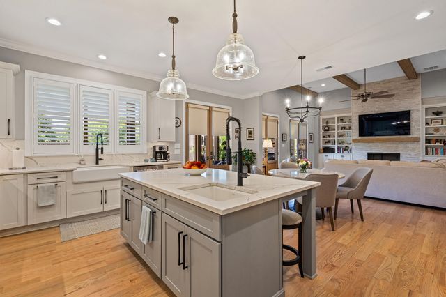 1605 PAINTED HORSE PASS, Collierville, TN 38017