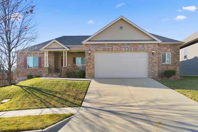 1203 N Bay Meadow Court, Nixa, MO 65714