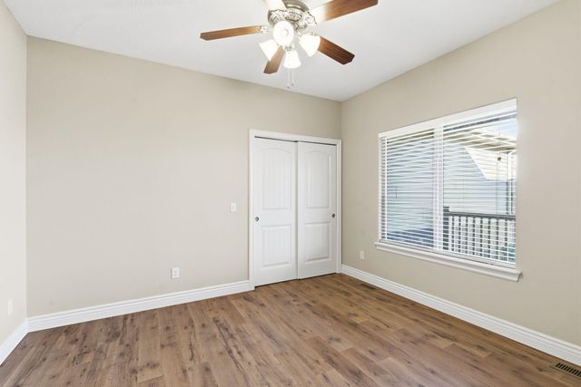 1203 N Bay Meadow Court, Nixa, MO 65714