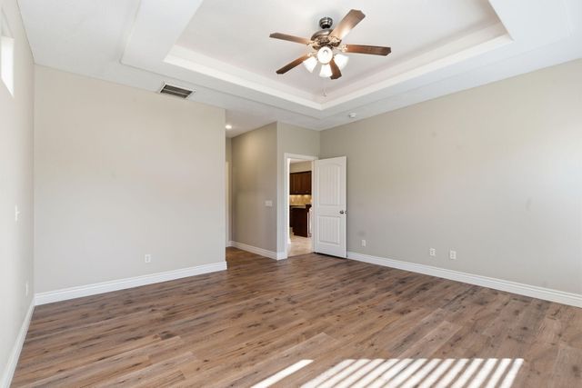 1203 N Bay Meadow Court, Nixa, MO 65714