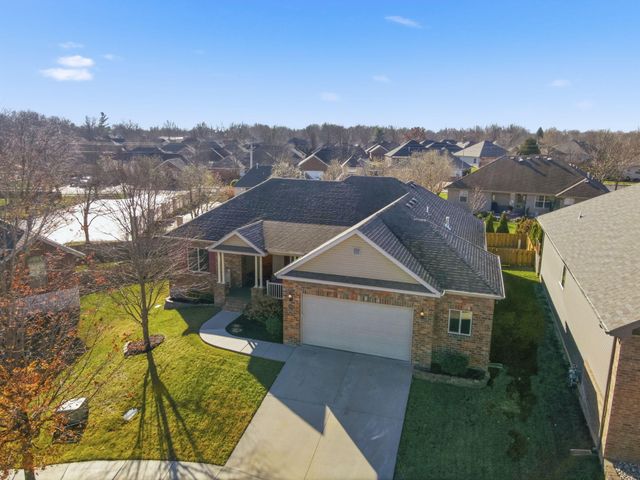 1203 N Bay Meadow Court, Nixa, MO 65714