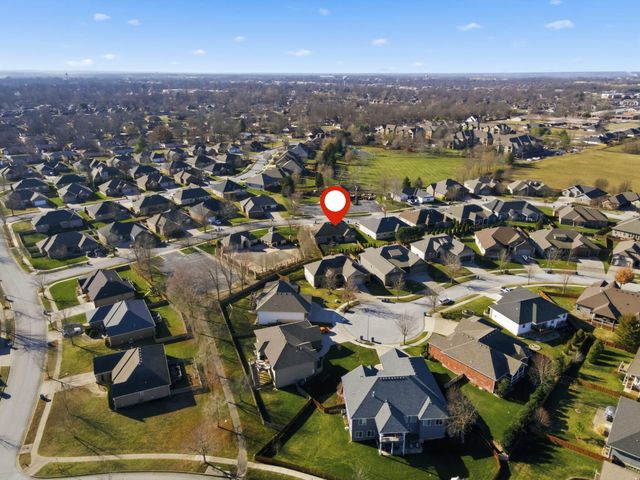 1203 N Bay Meadow Court, Nixa, MO 65714