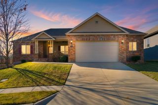 1203 N Bay Meadow Court, Nixa, MO 65714