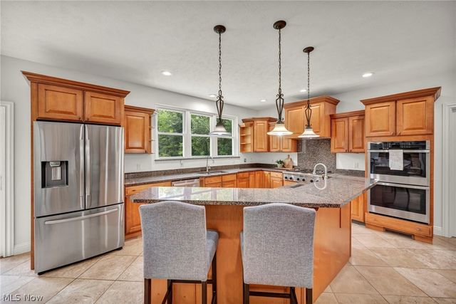 12105 Girdled Road, Concord Twp, OH 44077