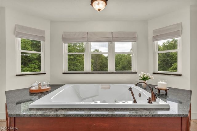 12105 Girdled Road, Concord Twp, OH 44077