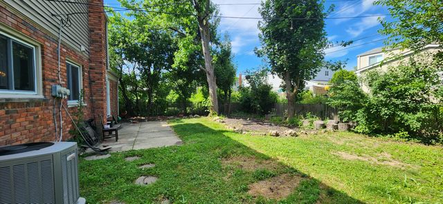 26061 Marlowe Place, Oak Park, MI 48237