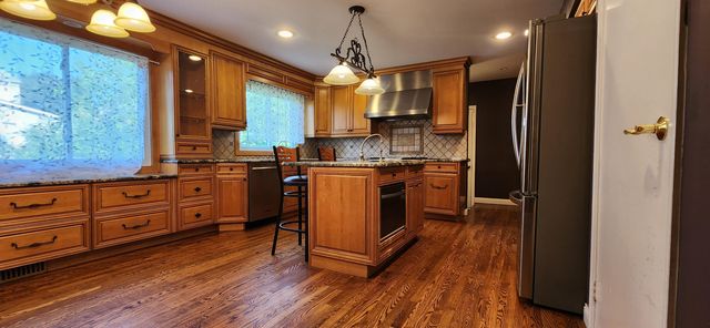 26061 Marlowe Place, Oak Park, MI 48237