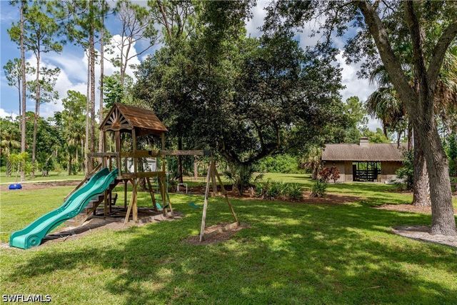 3301 31st AVE SW, Naples, FL 34117