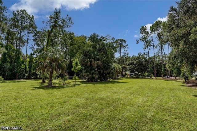 3301 31st AVE SW, Naples, FL 34117