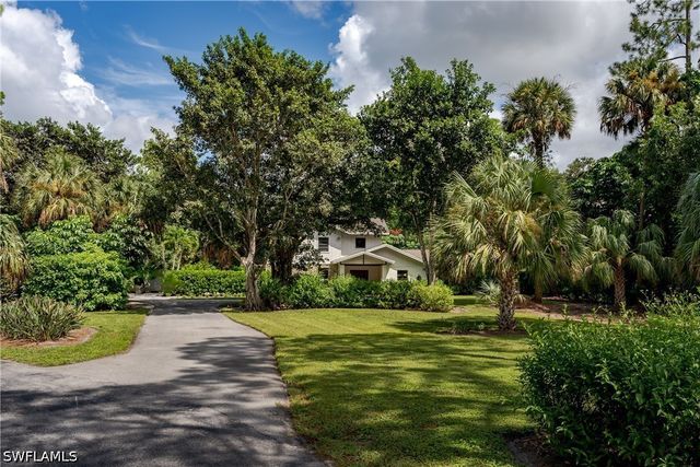 3301 31st AVE SW, Naples, FL 34117