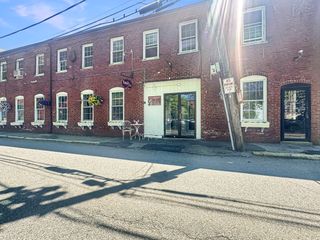 8-10 Prince Pl, Newburyport, MA 01950