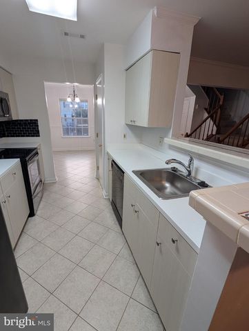 702 WIND RIDGE DR, Stafford, VA 22554