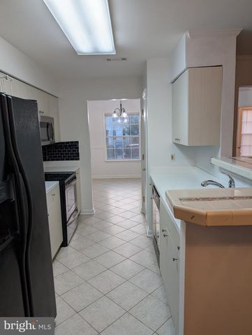 702 WIND RIDGE DR, Stafford, VA 22554