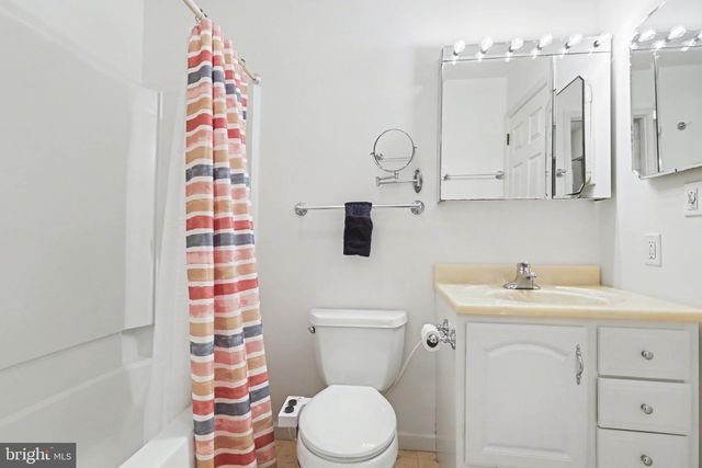 1829 WEXFORD RD, Palmyra, PA 17078