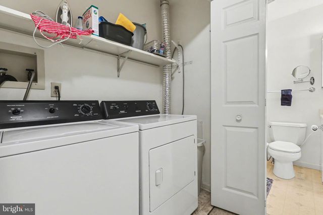 1829 WEXFORD RD, Palmyra, PA 17078
