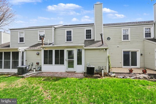 1829 WEXFORD RD, Palmyra, PA 17078