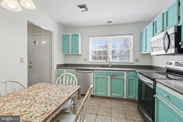 1829 WEXFORD RD, Palmyra, PA 17078