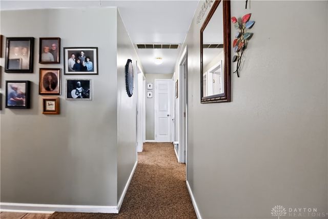 1221 Linda Lane, Fairborn, OH 45324