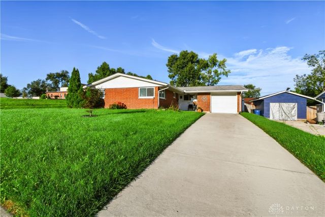 1221 Linda Lane, Fairborn, OH 45324