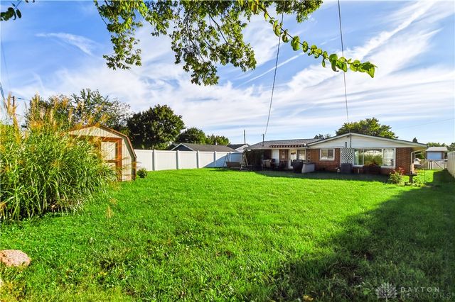 1221 Linda Lane, Fairborn, OH 45324