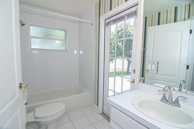 8635 MANASSAS ROAD, Tampa, FL 33635