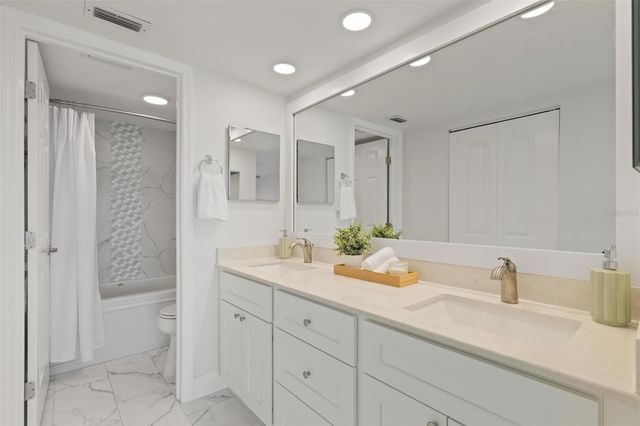 7540 SUNSHINE SKYWAY LANE S T35, St Petersburg, FL 33711