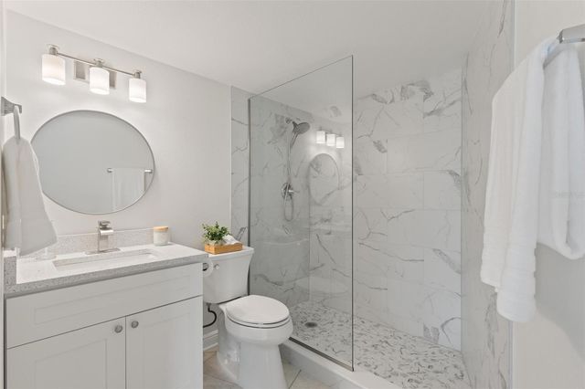 7540 SUNSHINE SKYWAY LANE S T35, St Petersburg, FL 33711