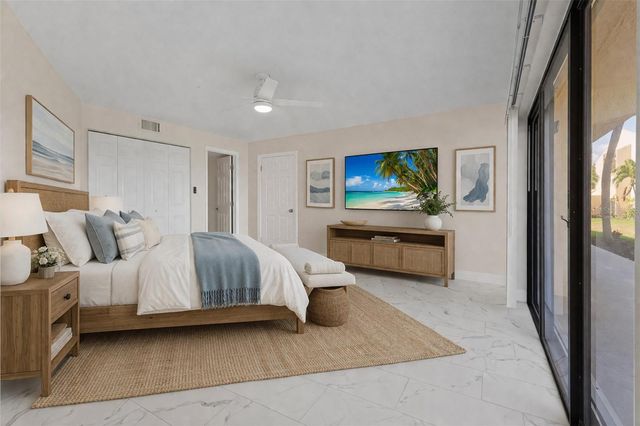 7540 SUNSHINE SKYWAY LANE S T35, St Petersburg, FL 33711