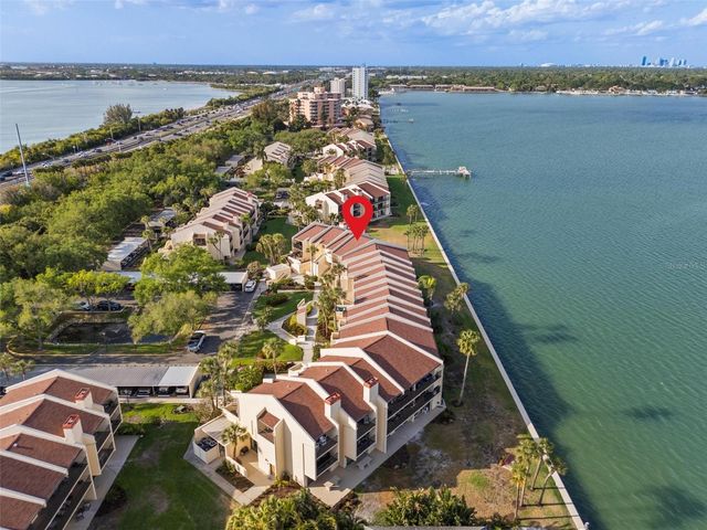 7540 SUNSHINE SKYWAY LANE S T35, St Petersburg, FL 33711