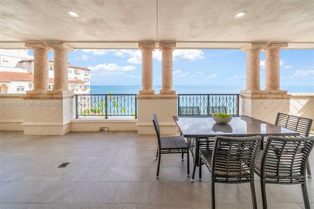 7471 Fisher Island Dr 7471, Miami Beach, FL 33109