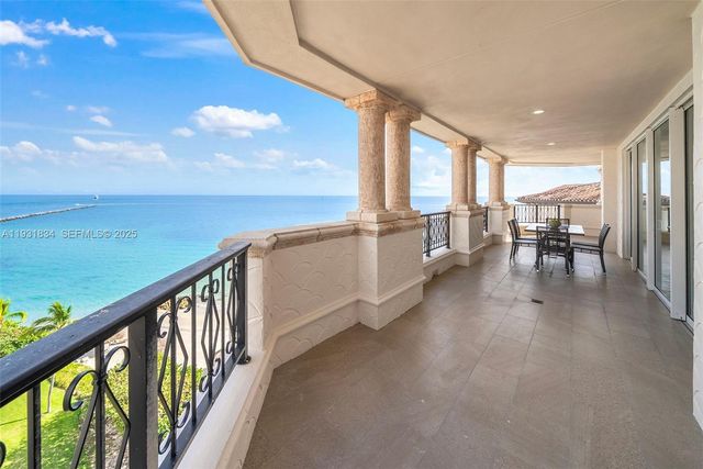7471 Fisher Island Dr 7471, Miami Beach, FL 33109